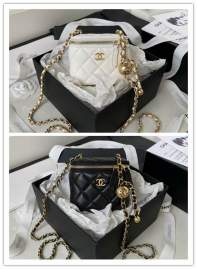 Picture of Chanel Handbags _SKUfw239861568fw